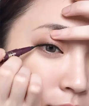 美妆心得教程，教你化妆不伤肌肤！