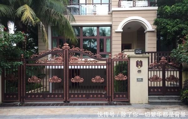 妩媚动人■欧式庭院设计效果图:最妩媚动人的庭院大门!