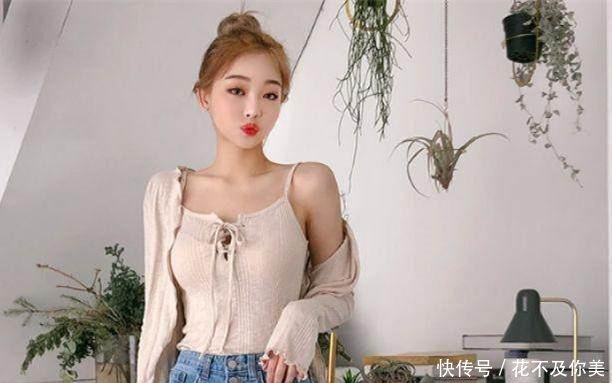 街拍 小姐姐身材真的很好, 没车没房就别想着娶到这种女孩了!