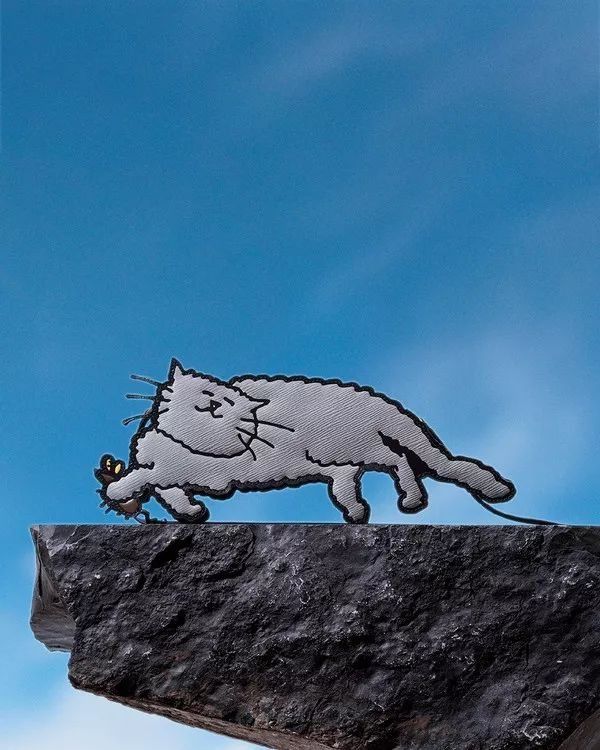 带喵星人出门还是汪星人呢?今年最流行的包包是它们!