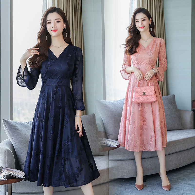 有了这几件连衣裙，才知道到了30岁还能那么美，老公也直夸好看