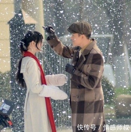 郑爽上热搜可不是因娜扎张翰分手，而是这新剧造型简直美翻了