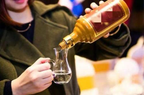  『技巧』饮酒最好不要太随便，学会5个常识技巧才是王道，掌握住吃不了亏