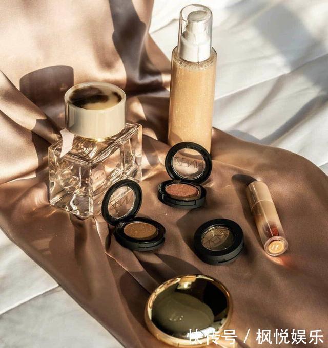  『彩妆』泰国除了好用到可全套入的彩妆之外，还有这些小众香氛也很好买！