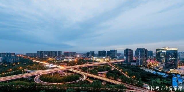 西部最有可能合并的两个地方，合并之后，一定会成为西部最大城市