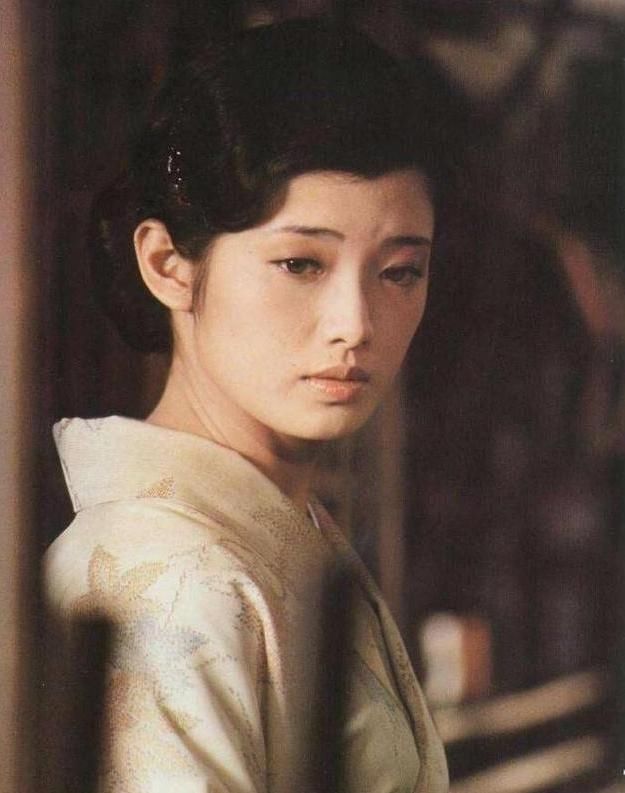 【山口百惠】山口百惠隐退后嫁给三浦友和，他们现在过得怎么样？