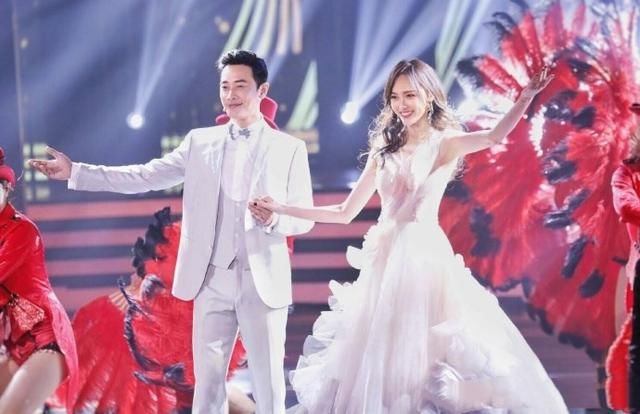 罗晋凌晨突发4字微博却秒删!与唐嫣分开坐实?杨幂:不存在的事