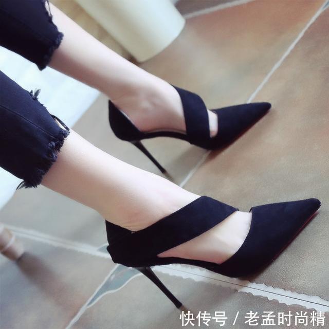 『微笑』拥有一双好穿不累脚尖头高跟鞋,今夏你也会像楚乔那般灿烂的微笑!