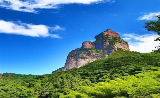 又一世界奇观?中国浙江发现世界最大天然佛像，高达千米十分逼真