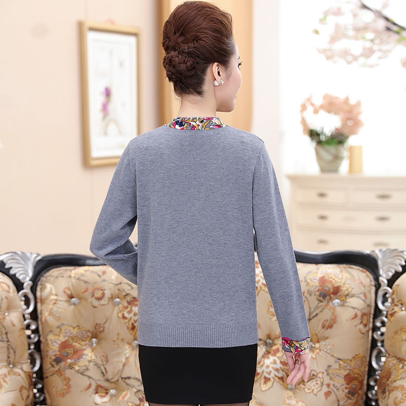 今年流行的女装，是这样的，难怪老妈一买就是4件，真是太好看了