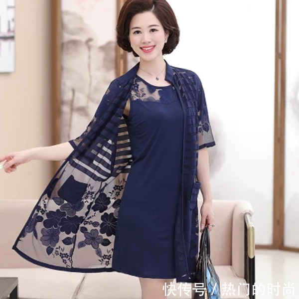 中秋节回老家，给52岁妈妈买这几款女装，穿上端庄典雅显年轻
