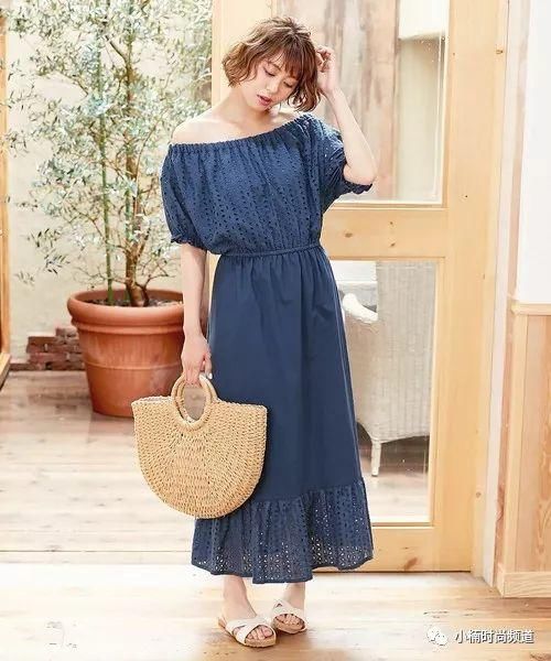 炎热夏天里就穿上日系成熟的露肩上衣展现时髦风格!