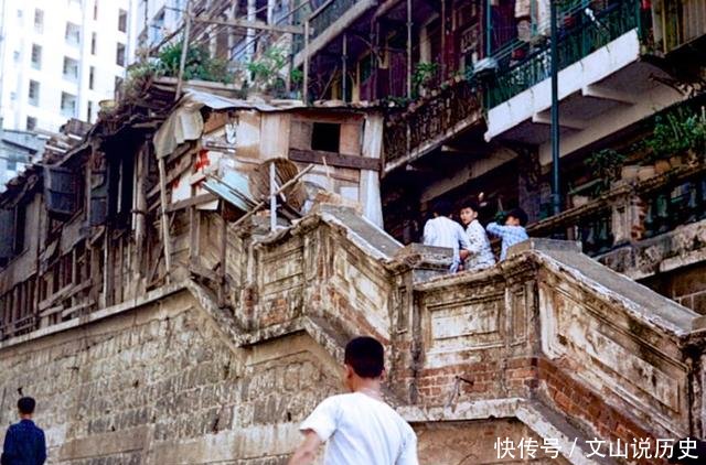  「照片」老照片香港最繁荣的地方，港岛地区1972年