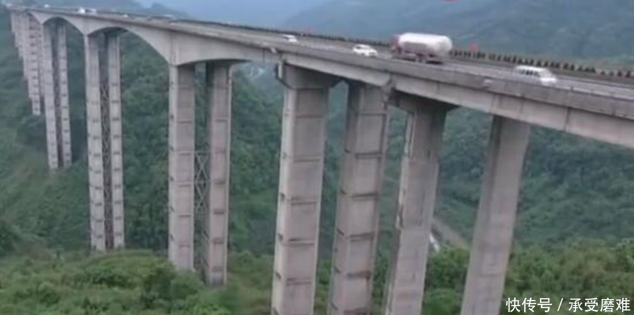 中国四川再现“天梯”，比杭州湾大桥雄壮千倍，外媒：中国太机智
