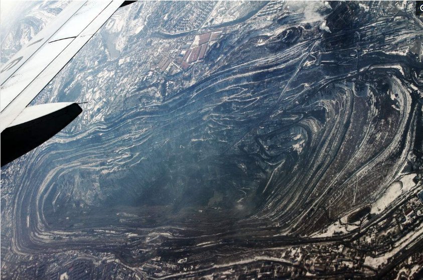 中国最大的露天煤矿，日本人霸占40年掠夺近2亿吨煤，如今成景点