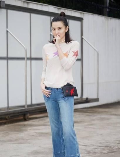  『女星』盘点六位女星牛仔裤的穿搭, 看看有没有你喜欢的