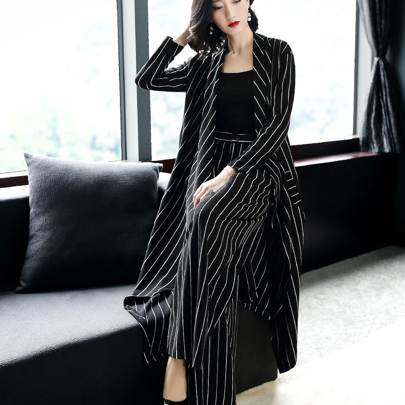 媳妇不买连衣裙!只买新款秋季洋气套装，优雅大气，十足女人味