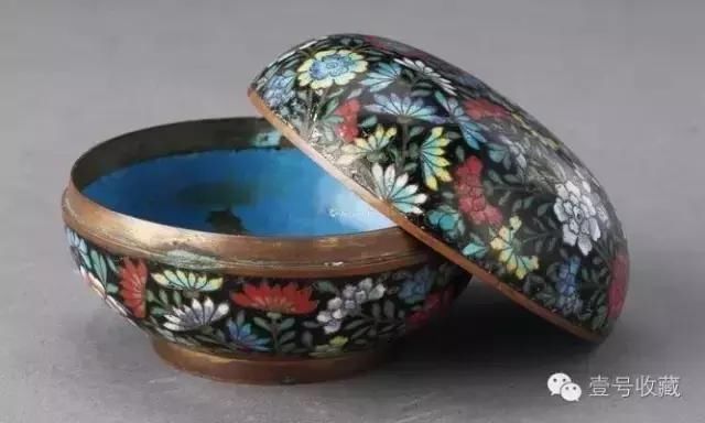 揭秘古代女子化妆奇史，男人居然也化妆！