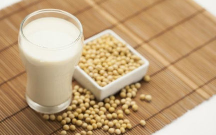 肾结石患者可以喝豆浆吗?这5类食物还是少吃