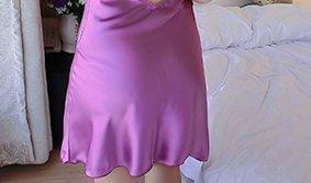 家里穿的衣服不要不关心，睡衣要注意定期更换，对健康和舒适负责