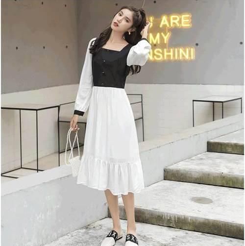  「春夏」让你的锁骨show出来！网红“方领衣”称霸时尚圈，解锁春夏新潮流