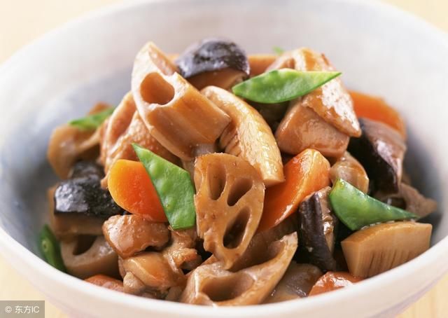 农村老话：“藕不过桥，竹不过沟”这话什么意思