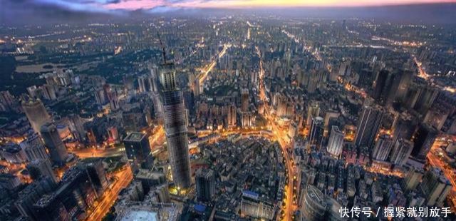  [gdp]中国上半年GDP破4000亿的省会城市，第一的将近万亿