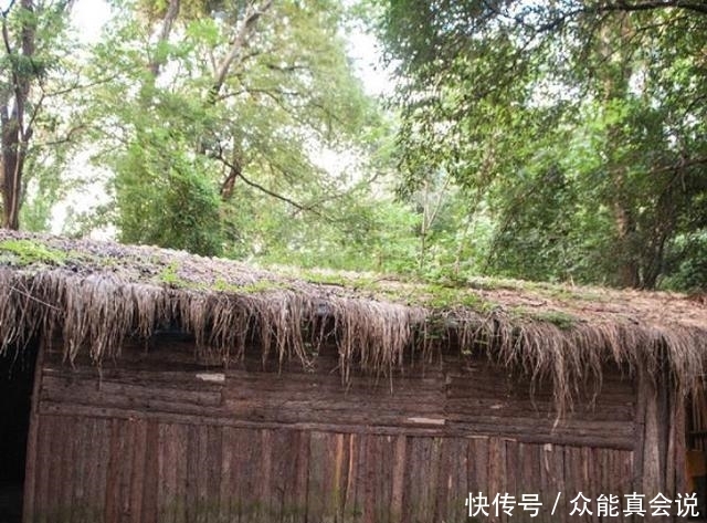 国内这一古老部落,人人都爱穿“藤甲”,诸葛亮都曾被难倒