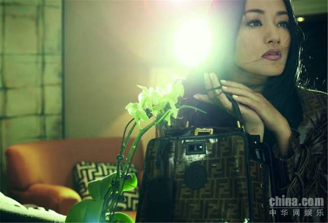 瞿颖杂志大片曝光 时尚就是做自己