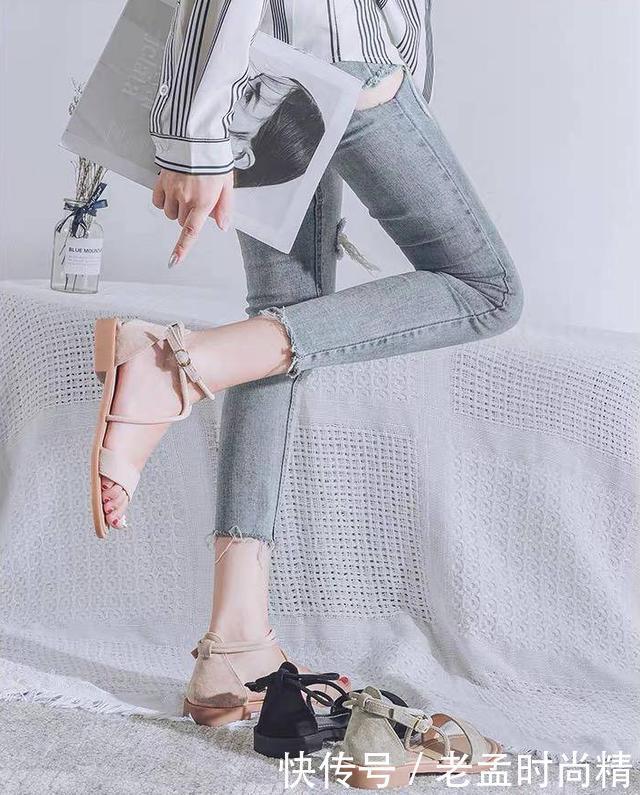 气质|玩转足尖时尚必备高跟,让你"足"够美丽,百搭时尚显气质