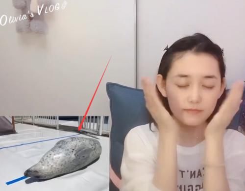  #配音#蒋依依化妆，请表哥配音，看到表哥配的字幕，这才是直男审美