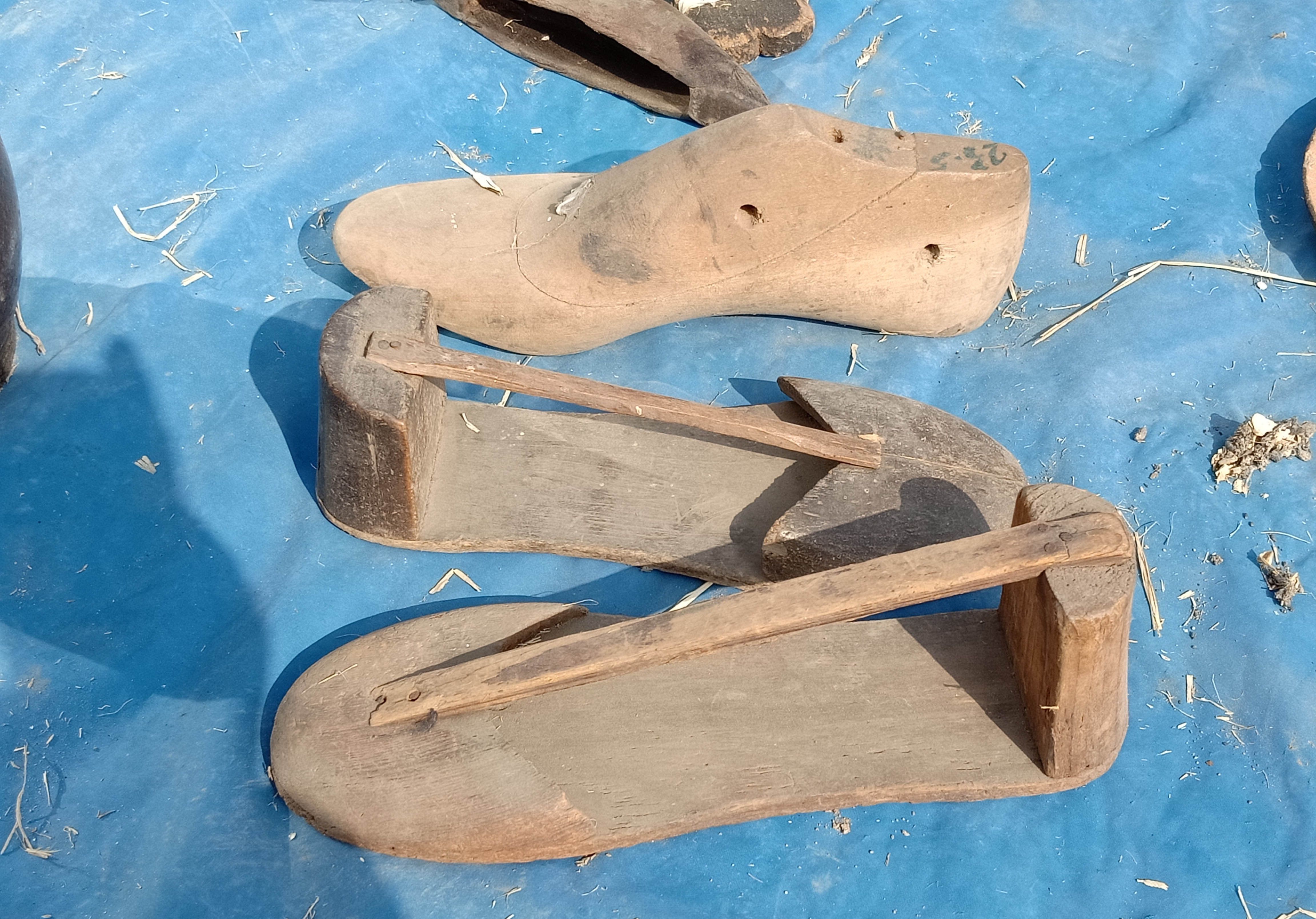 远去老物件20图，用过15件为地道农民，全用过应该向您竖起大拇指