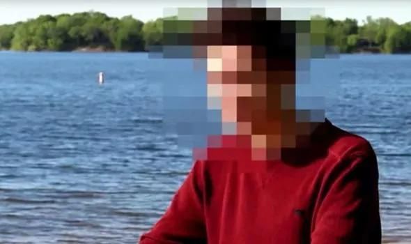 男子自称是穿越者受质疑，网友表示，说对明天的彩票号，即相信你