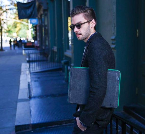 没有北极狐、没有 Herschel …爆灯推荐这款小众包包