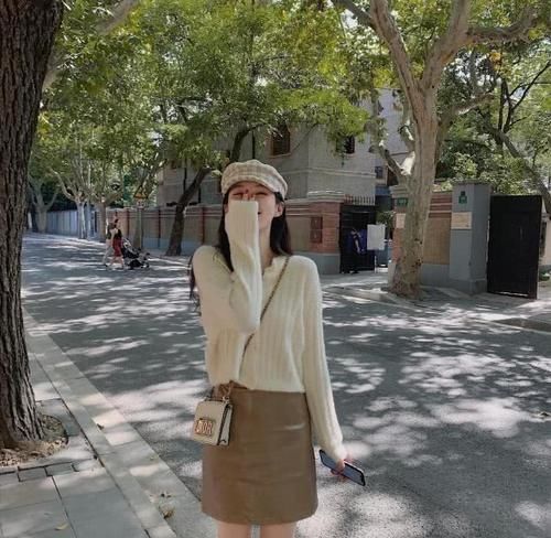  「轻松」温柔感十足的春季穿搭，甜美清新又时尚，轻松收获女神气质