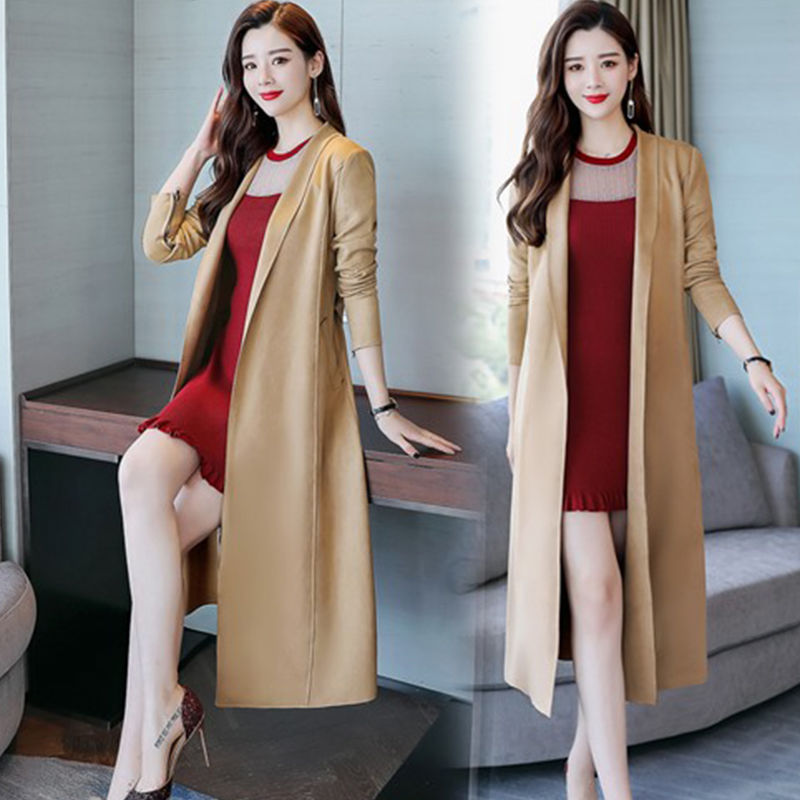 今年风衣又火翻了，7080后女人穿，比皮草还时髦，显瘦又美嫩