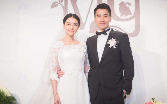 赵丽颖以劈叉暗示怀孕是乌龙,聊聊贵圈那些年被怀孕的女明星们