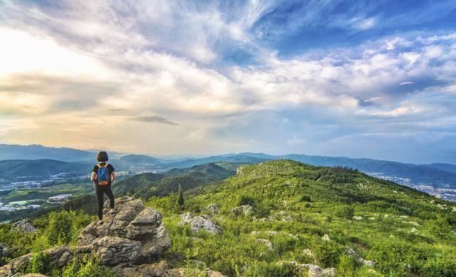 中国人最喜欢的10种旅游方式，被外媒称为中国式旅游，你中招了吗