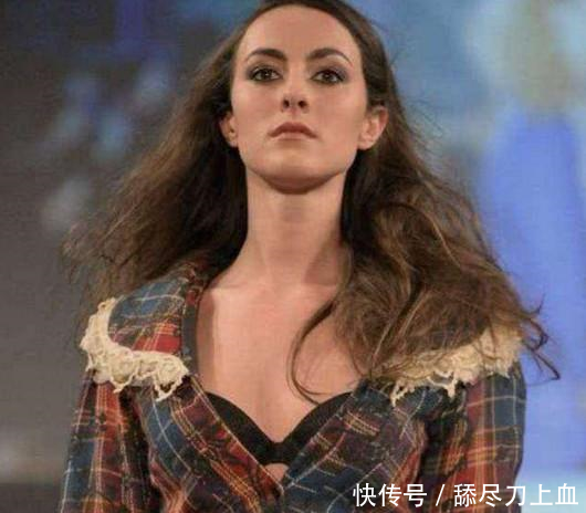 “凯特王妃”曾经的疯狂，和威廉王子醉酒的性感穿搭，让人侧目！