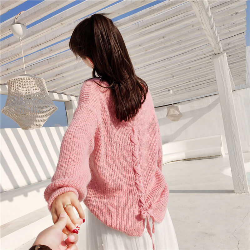 小姨33岁，从不紧身衣配短裙!只穿“小香风套装”，难怪美嫩