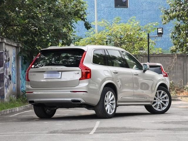  车型：开完沃尔沃XC90，换到凯迪拉克XT6之后，车主：有句话一定要说