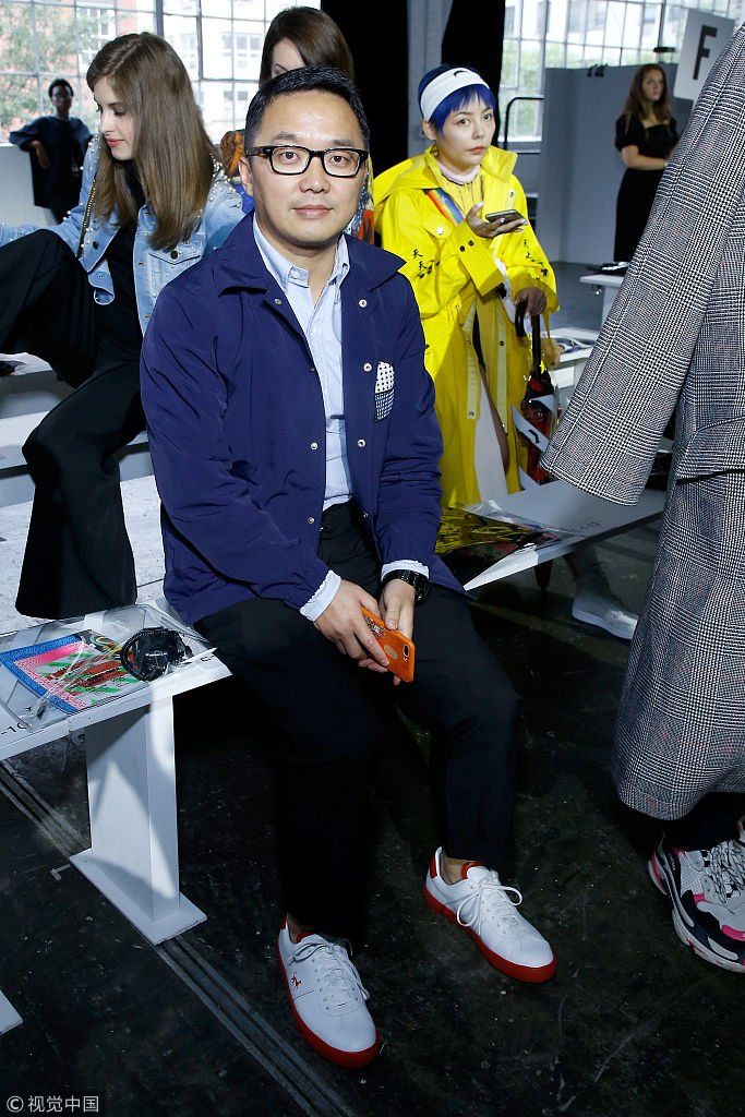 2019春夏纽约时装周:90后中国设计师 Angel Chen秀 街舞选手陈妍