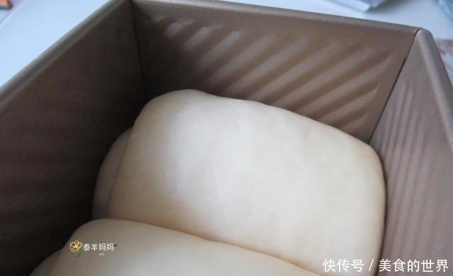 隔天:挑战手工吐司,成功搞定,隔天还能拉丝,暄软好吃,早餐不愁