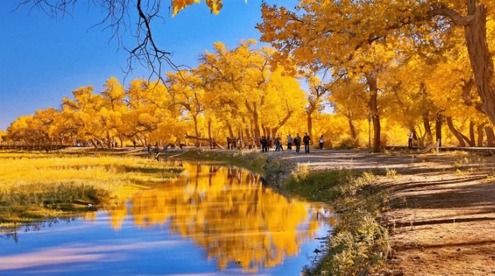 女生一生必去的10个地方, 争取每年去一个可好