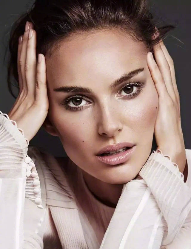 女人为什么要化妆?除了变美,化妆还有哪些好处?