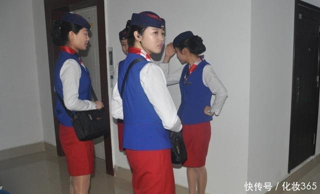 高铁乘务员的工资一个月是多少呢你不了解的神秘行业！