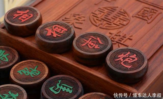 象棋是谁发明的 象棋中车为什么读ju不