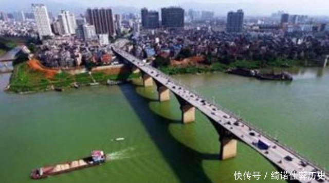  黑龙江■中国这条河面积大过长江，流量是黄河的7倍，却很少有人知晓