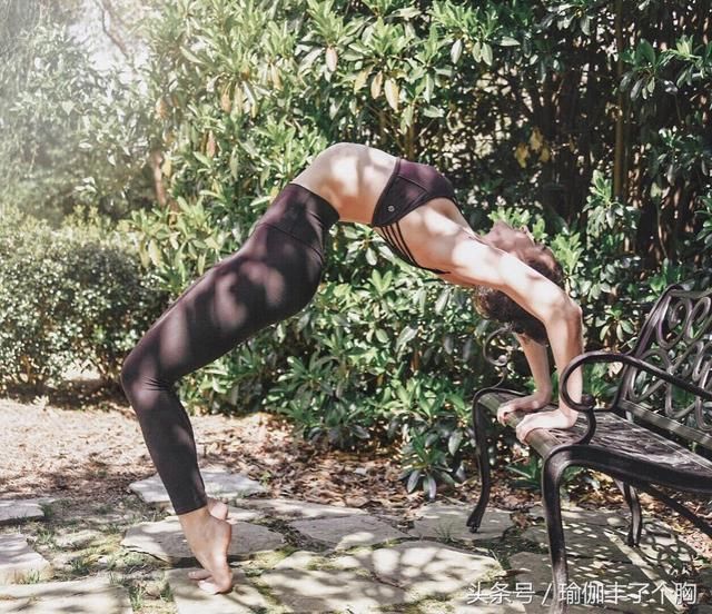 身材火辣辣，全靠平时的这套瑜伽做支撑，天天练