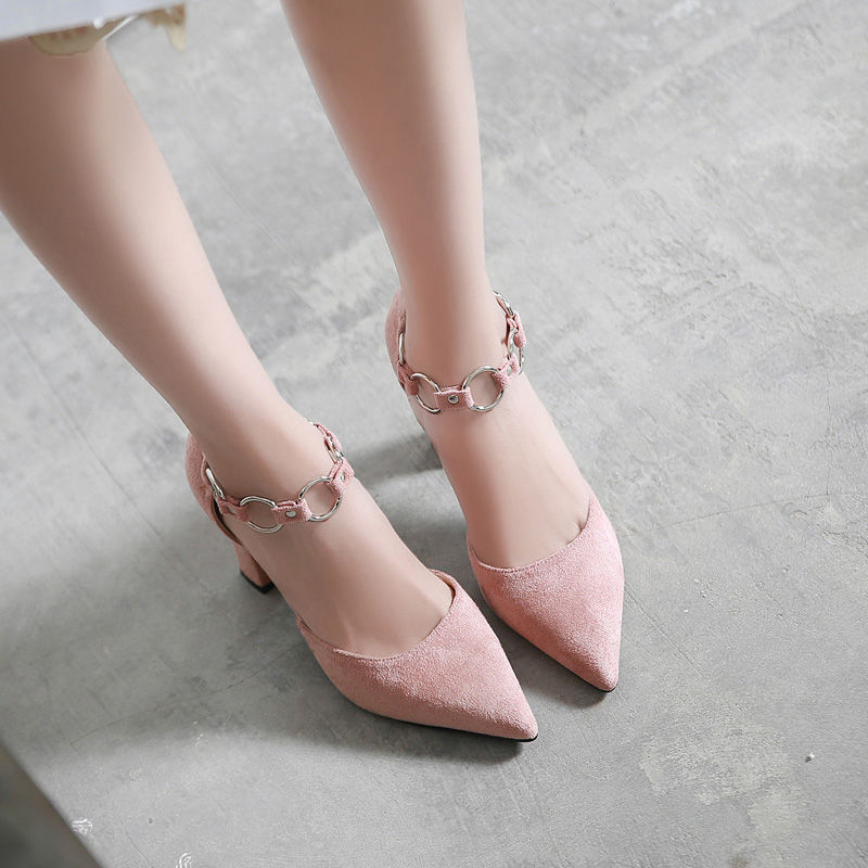 这高跟鞋终于等到新款了!舒适时髦又养脚，太好看了吧